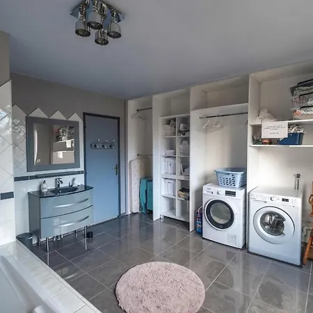 Le Loft Triplex 200m2 Avec Billard Au Centre-ville