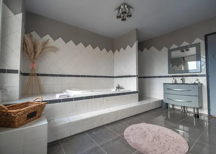 Σπίτι διακοπών Le Loft Triplex 200m2 Avec Billard Au Centre-ville