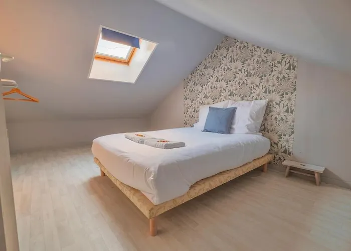 Le Loft Triplex 200m2 Avec Billard Au Centre-ville * Επερνέ