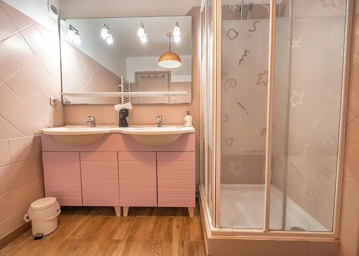 Le Loft Triplex 200m2 Avec Billard Au Centre-ville Σπίτι διακοπών *